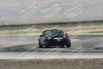 media/Jun-01-2024-CalClub SCCA (Sat) [[0aa0dc4a91]]/Group 3/Race/